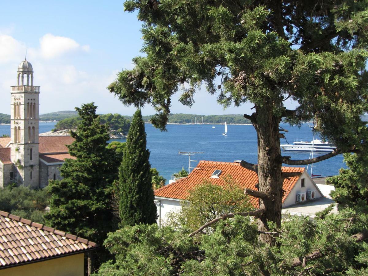 Castle Stambuk Apartment Hvar Town Exterior photo